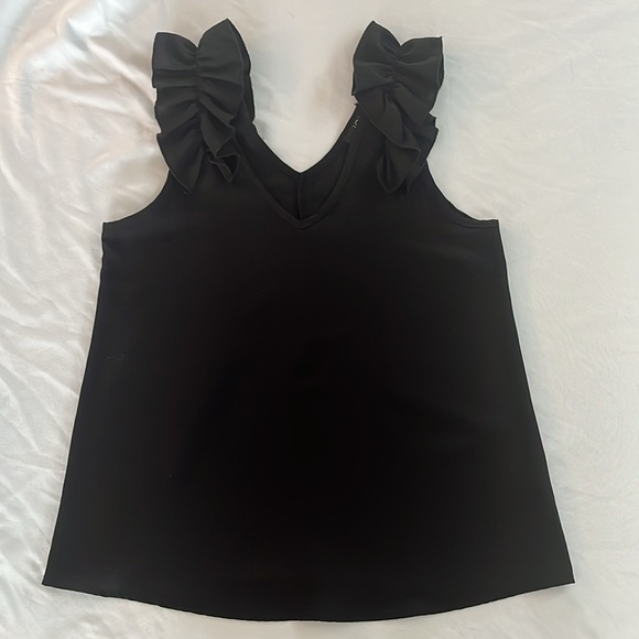 Black blouse with ruffled shoulders - Picture 2 of 8